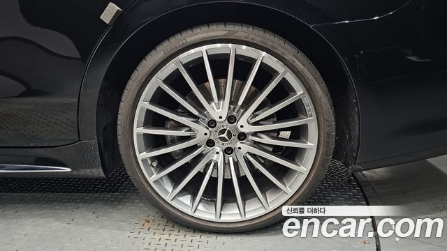 Mercedes-Benz S-Class 2024 — photo 7