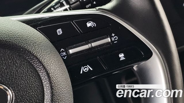 Hyundai Staria 2024 — photo 18