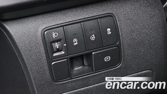 Hyundai Staria 2024 — photo 19