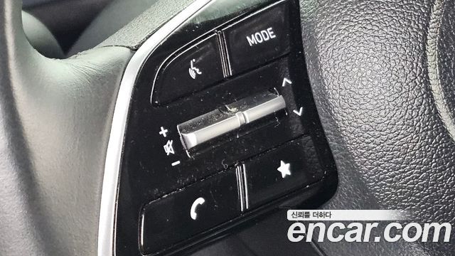 Hyundai Staria 2024 — photo 20