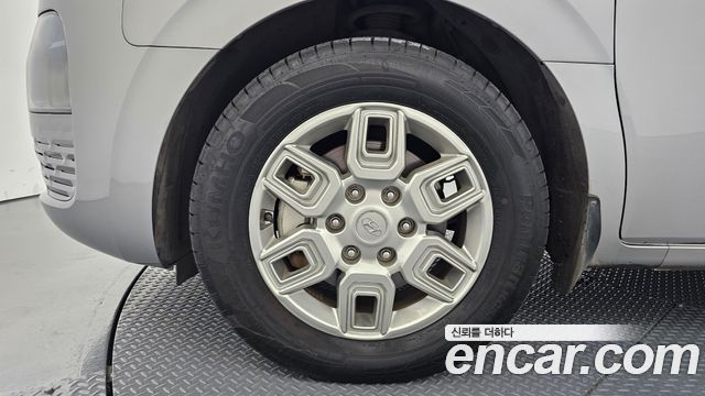 Hyundai Staria 2024 — photo 5