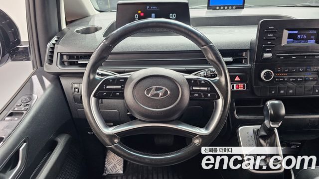 Hyundai Staria 2024 — photo 13