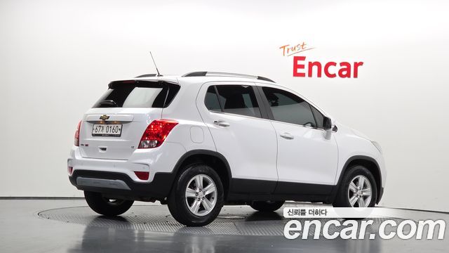 Chevrolet Korea Trax 2017 — photo 2