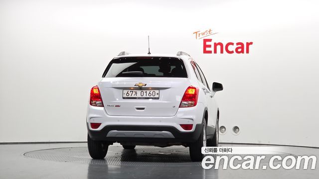 Chevrolet Korea Trax 2017 — photo 4