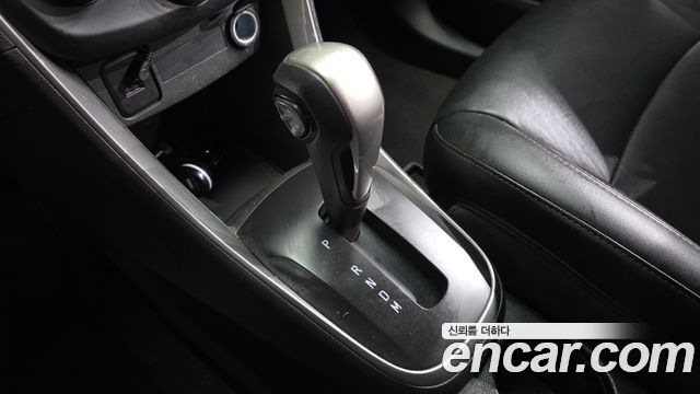 Chevrolet Korea Trax 2017 — photo 12