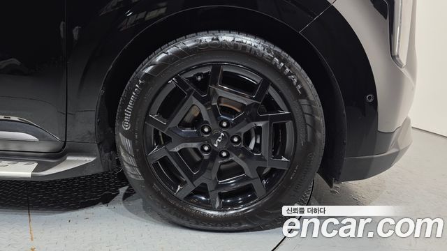 Kia Canival 2024 — photo 5