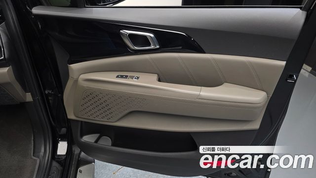 Kia Canival 2024 — photo 15