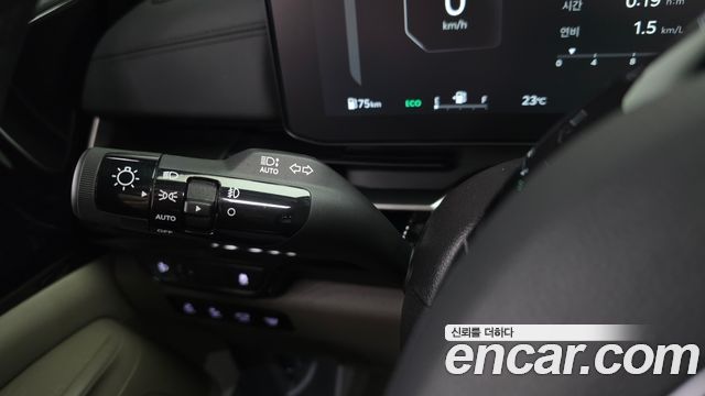 Kia Canival 2024 — photo 32