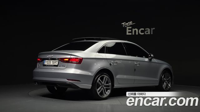 Audi A3 2020 — photo 2