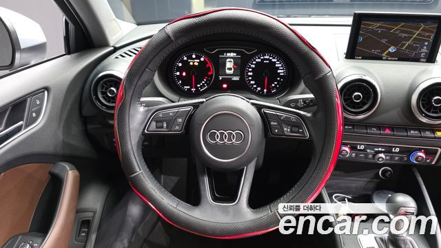Audi A3 2020 — photo 19