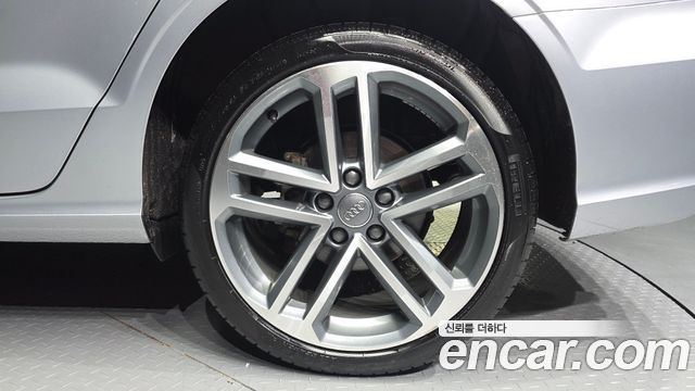 Audi A3 2020 — photo 7