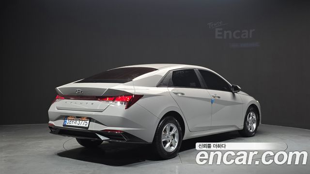 Hyundai AVANTE 2021 — photo 2