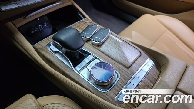 Kia K9 2023 — photo 9