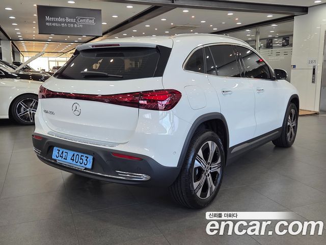 Mercedes-Benz EQA 2026 — photo 6
