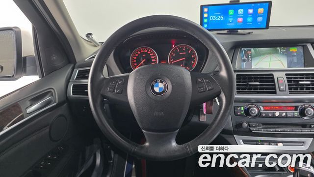 BMW X5 2011 — photo 14
