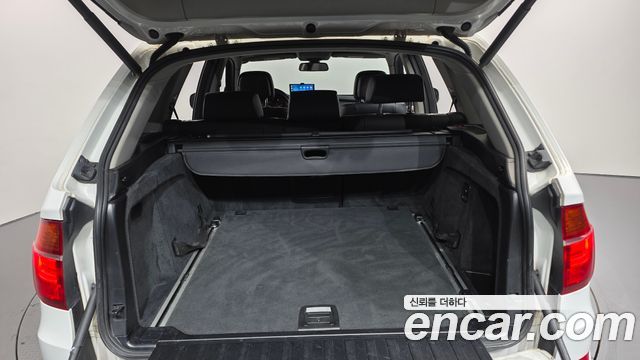 BMW X5 2011 — photo 20