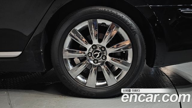 Hyundai Equus 2012 — photo 7