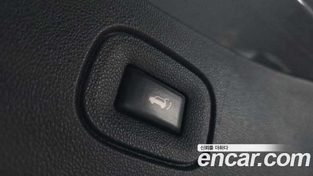 Renault Korea QM6 2021 — photo 26