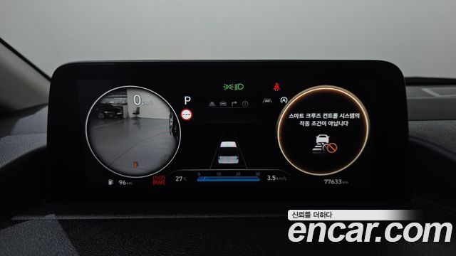 Hyundai Staria 2025 — photo 8