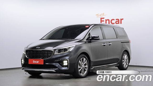 Kia Canival 2019 — photo 1
