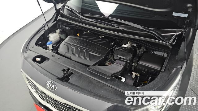 Kia Canival 2019 — photo 6