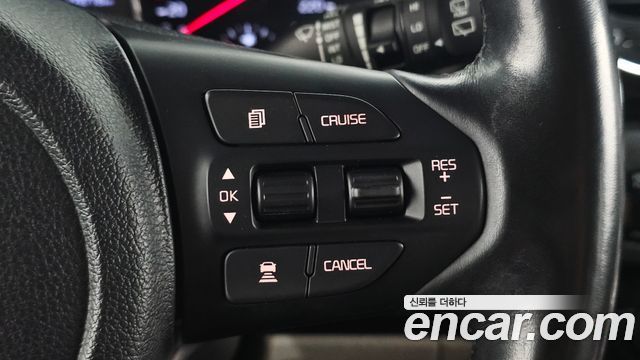 Kia Canival 2019 — photo 17