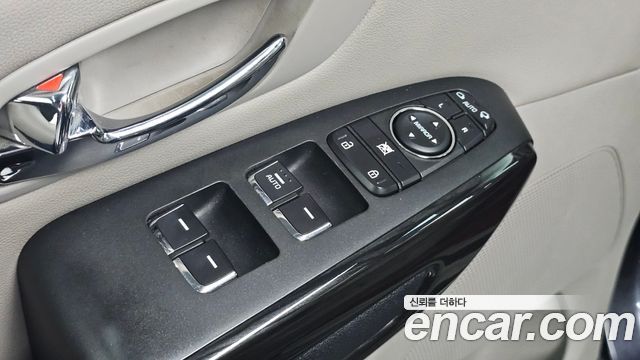 Kia Canival 2019 — photo 20