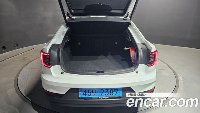 Polestar Polestar 2 2023 — photo 31