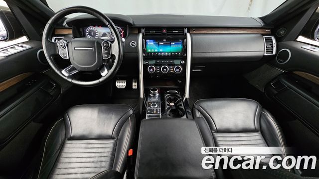 Land Rover Discovery 2018 — photo 7