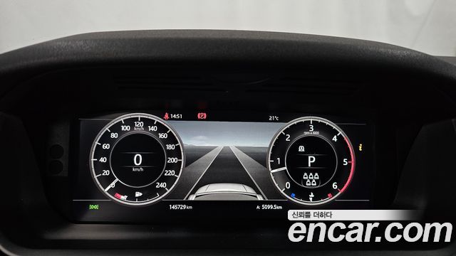 Land Rover Discovery 2018 — photo 8