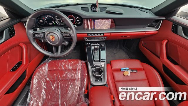 Porsche 911 2020 — photo 10