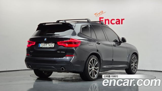 BMW X3 2021 — photo 2
