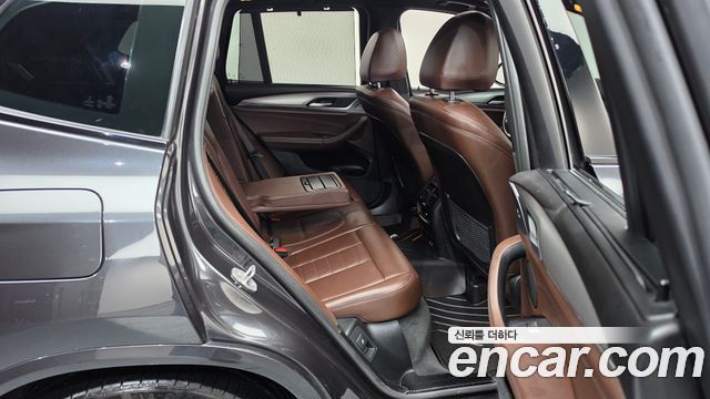 BMW X3 2021 — photo 17