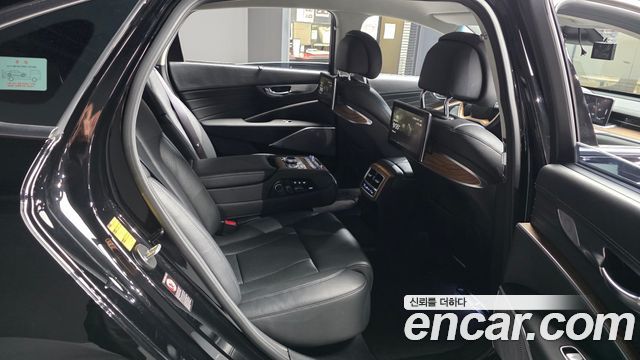 Kia K9 2022 — photo 18