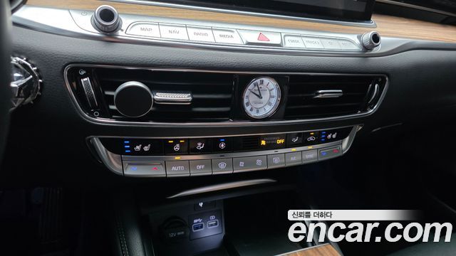 Kia K9 2022 — photo 32