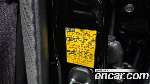 Kia K9 2022 — photo 37