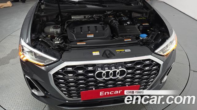 Audi Q3 2023 — photo 6