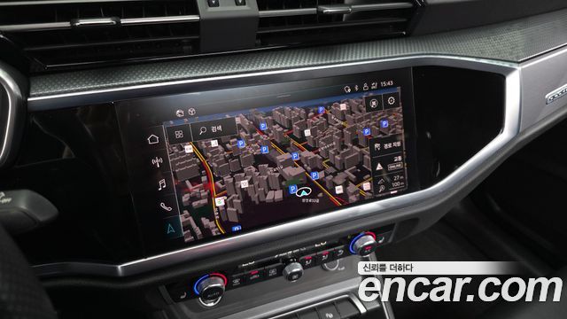 Audi Q3 2023 — photo 21
