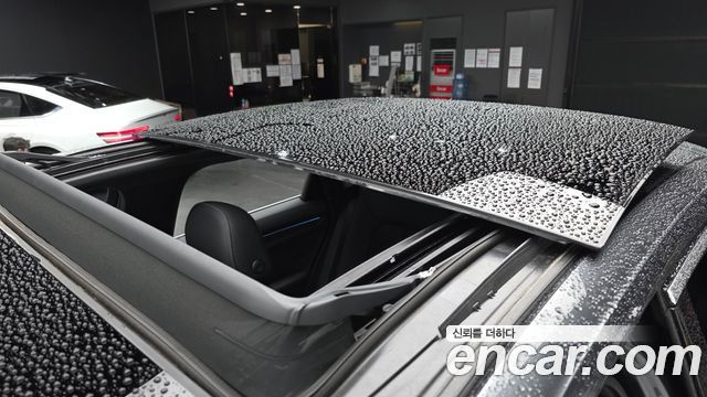 Audi Q3 2023 — photo 25