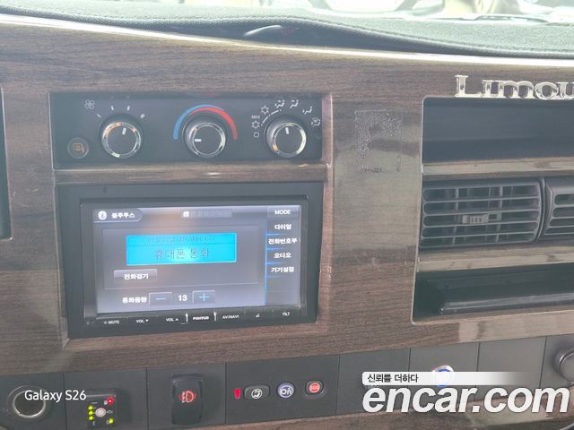 Chevrolet Express Van 2014 — photo 10