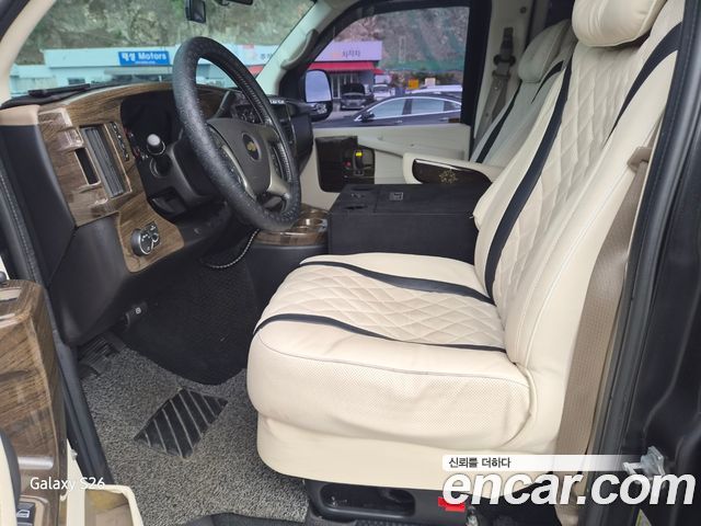 Chevrolet Express Van 2014 — photo 14