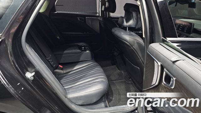 Kia K8 2023 — photo 17