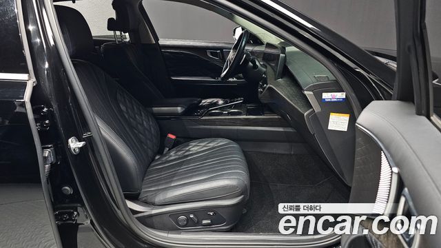 Kia K8 2023 — photo 16