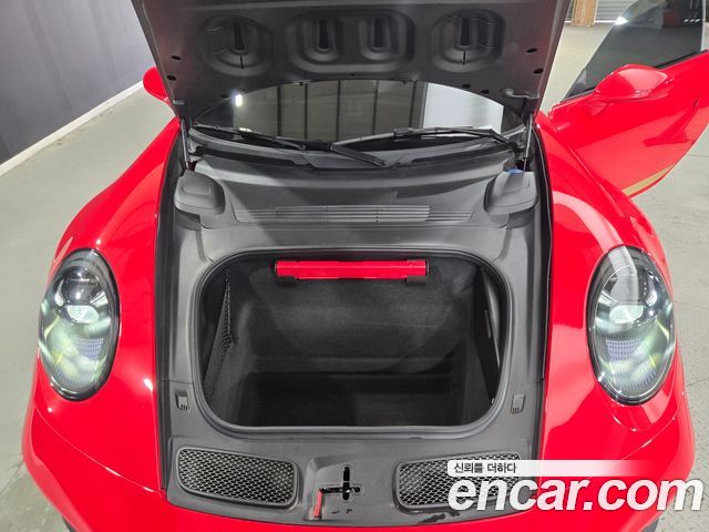 Porsche 911 2022 — photo 6