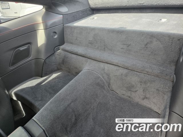 Porsche 911 2022 — photo 10