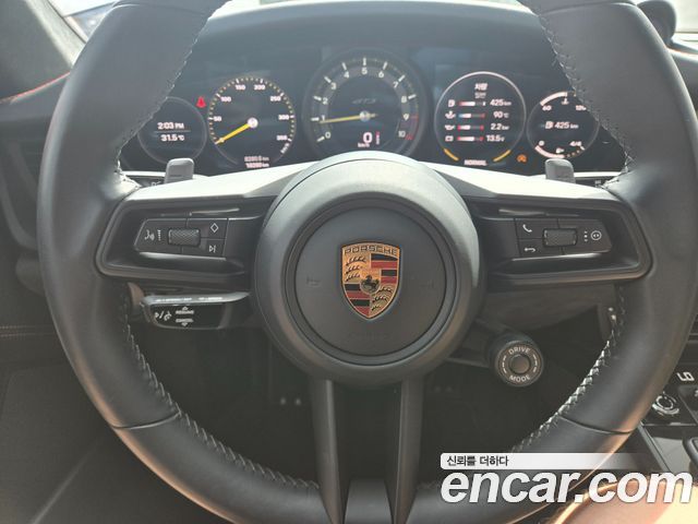 Porsche 911 2022 — photo 11
