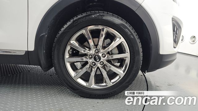Kia Sorento 2016 — photo 7