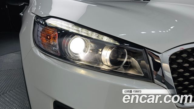 Kia Sorento 2016 — photo 8