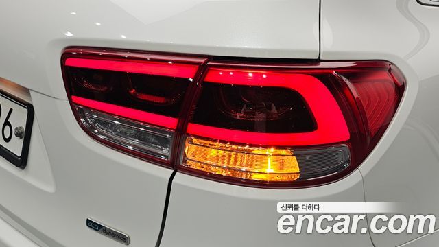 Kia Sorento 2016 — photo 9