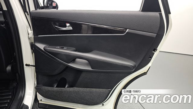 Kia Sorento 2016 — photo 15